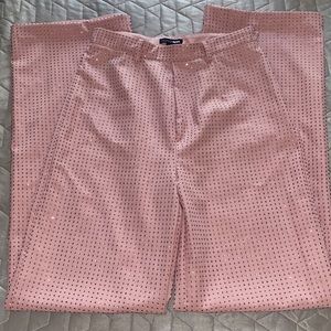 Fashion Nova Pink pants size medium in good condition